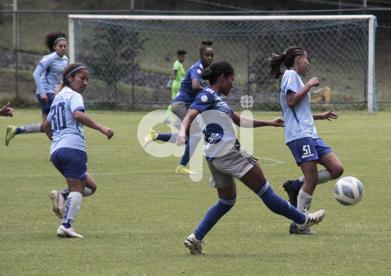 FBL-SUPERLIGA FEMENINA-MACARA-EMELEC