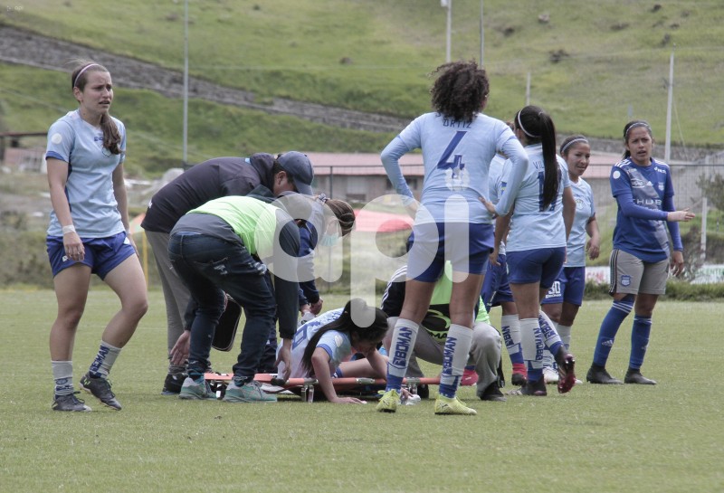 FBL-SUPERLIGA FEMENINA-MACARA-EMELEC