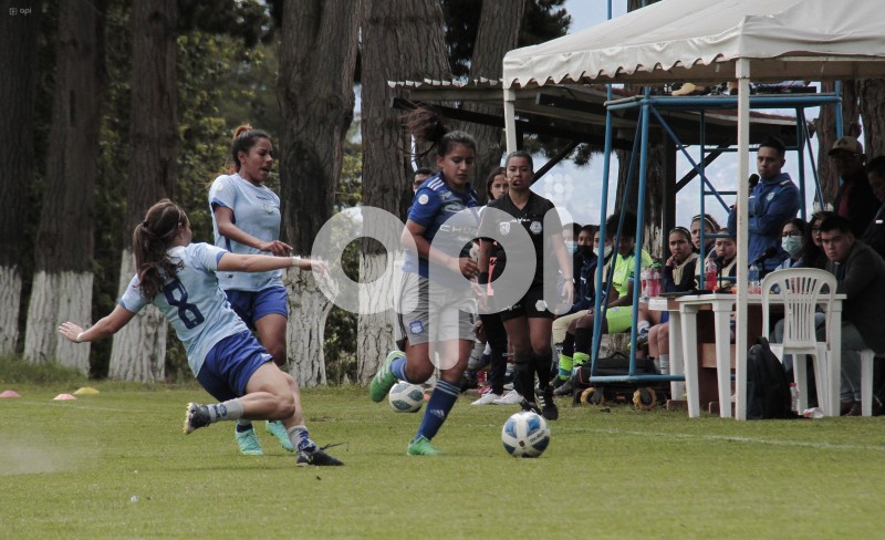 FBL-SUPERLIGA FEMENINA-MACARA-EMELEC