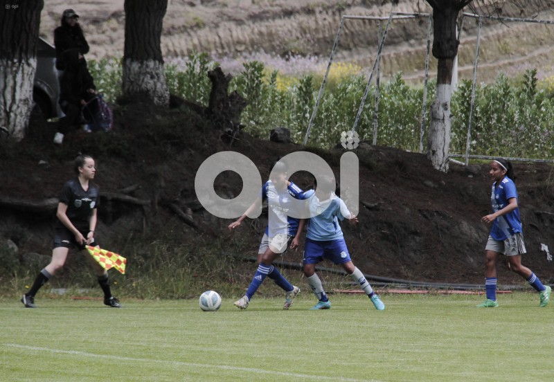 FBL-SUPERLIGA FEMENINA-MACARA-EMELEC