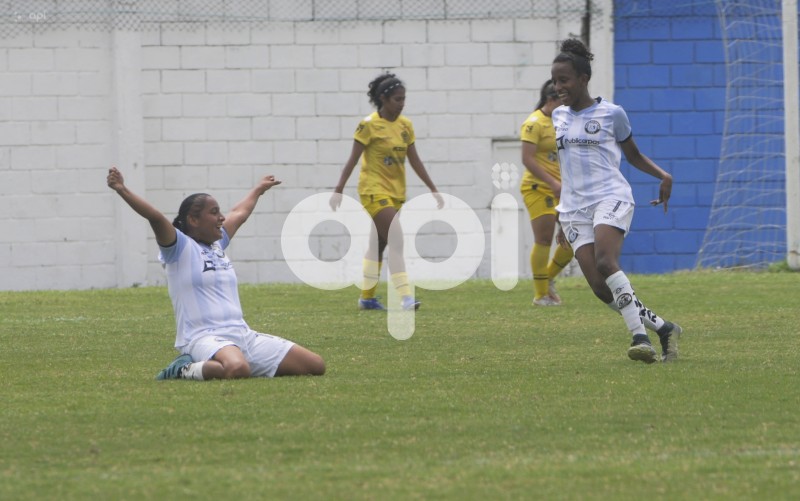 FBL-SUPERLIGA FEMENINA-CITY-CARNERA