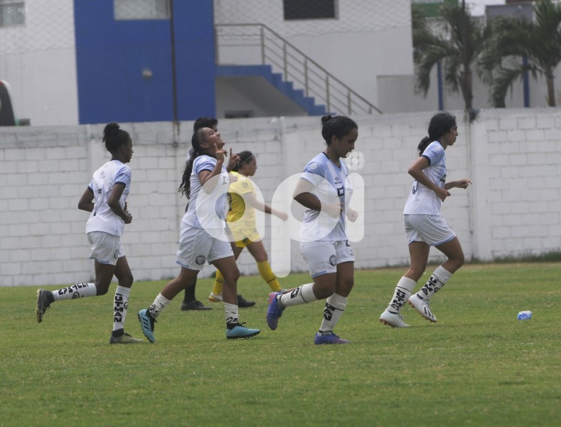 FBL-SUPERLIGA FEMENINA-CITY-CARNERA