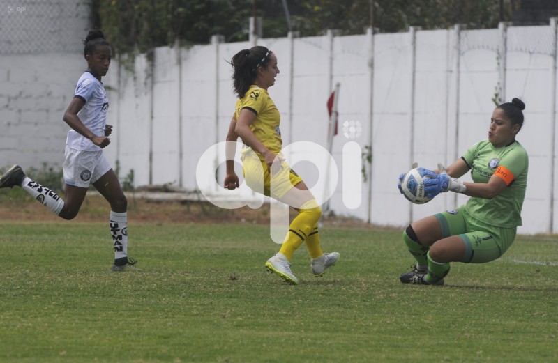 FBL-SUPERLIGA FEMENINA-CITY-CARNERA
