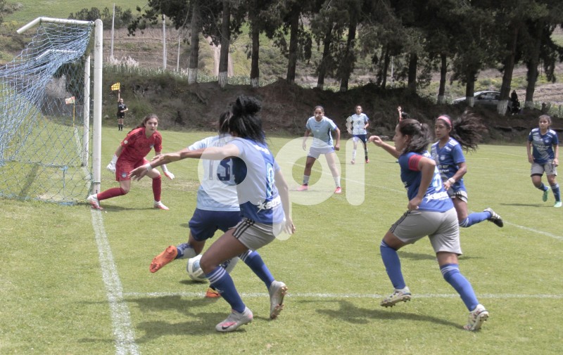 FBL-SUPERLIGA FEMENINA-MACARA-EMELEC