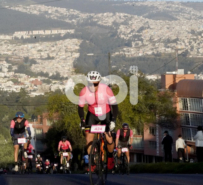 CICLISMO-GIRO-RIDE-LIKE-A-PRO