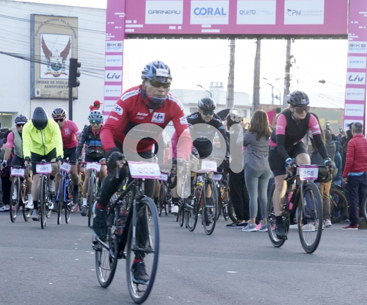 CICLISMO-GIRO-RIDE-LIKE-A-PRO
