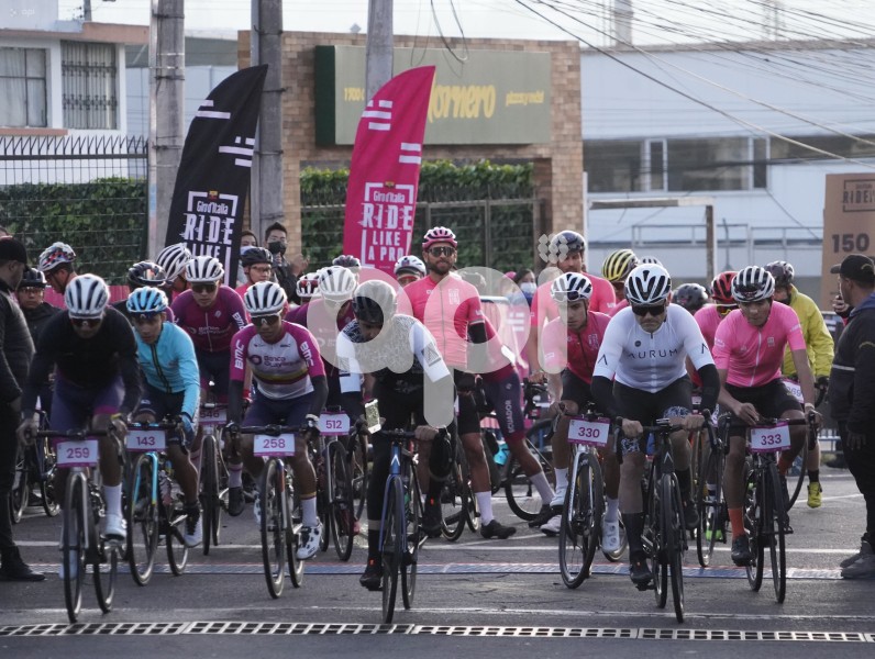 CICLISMO-GIRO-RIDE-LIKE-A-PRO