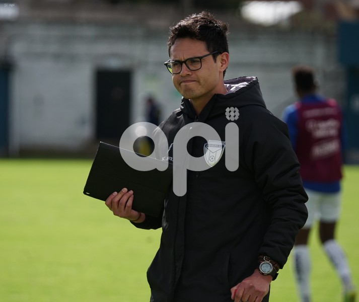 FBL-LIGA-PRO-SERIE-B-CHACARITAS-IMBABURA