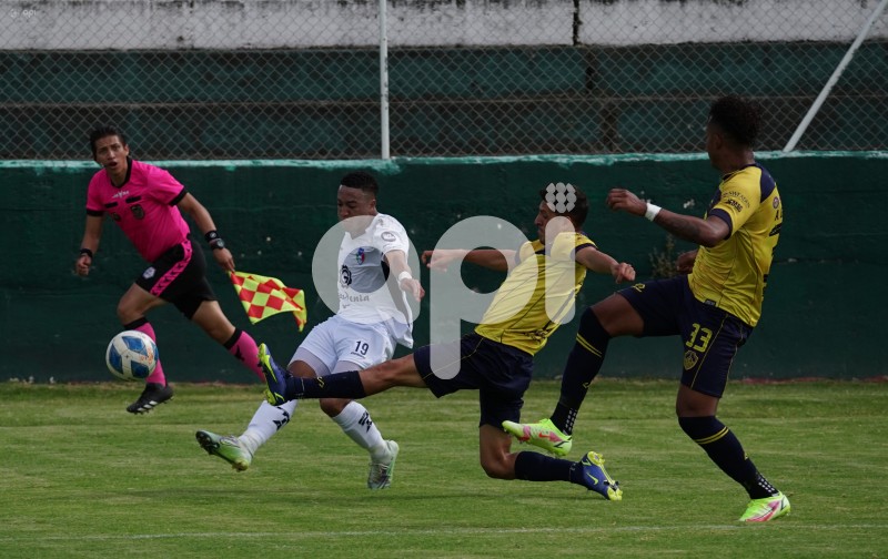 FBL-LIGA-PRO-SERIE-B-CHACARITAS-IMBABURA