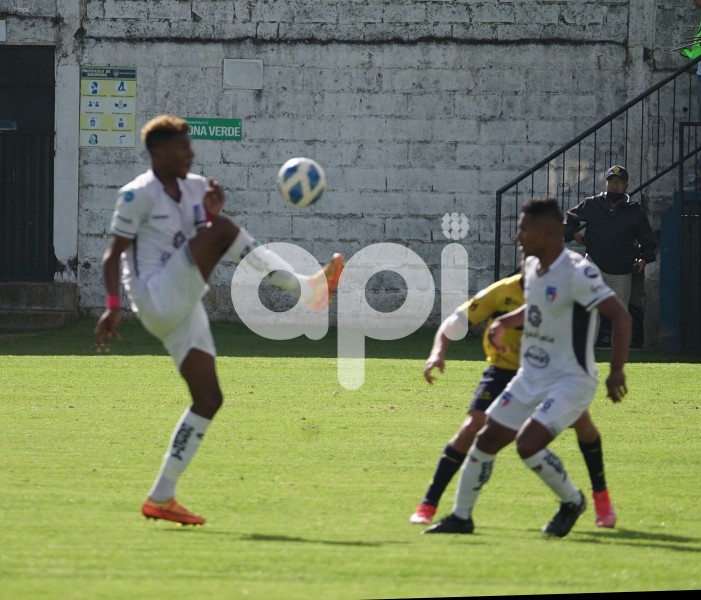 FBL-LIGA-PRO-SERIE-B-CHACARITAS-IMBABURA
