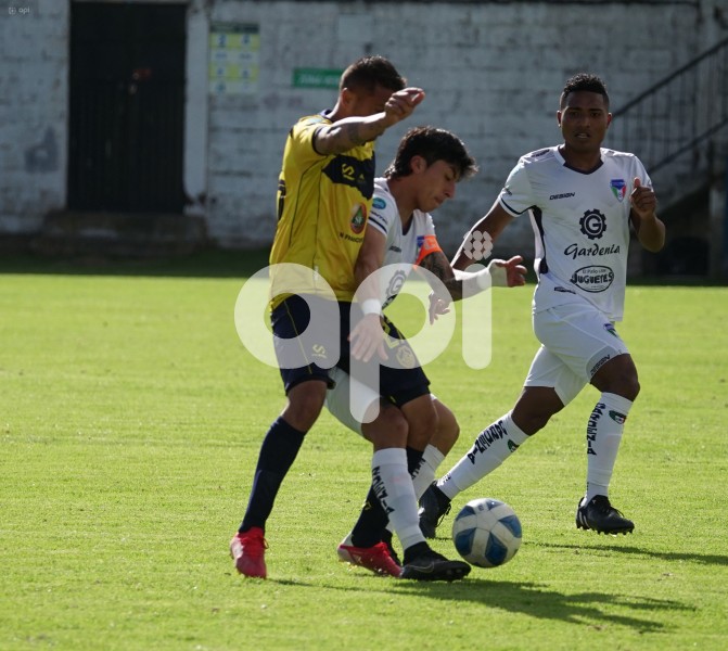 FBL-LIGA-PRO-SERIE-B-CHACARITAS-IMBABURA