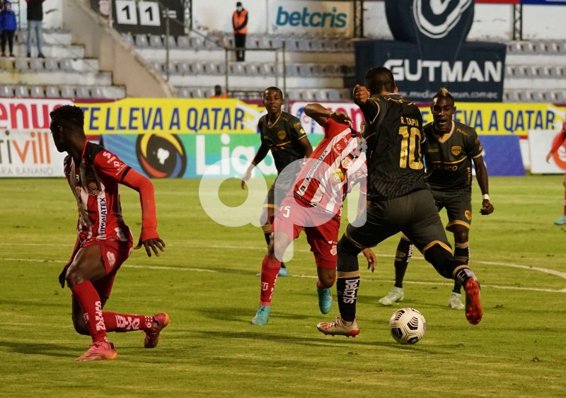 FBL-LIGA-PRO-TECNICO-CUMBAYA-