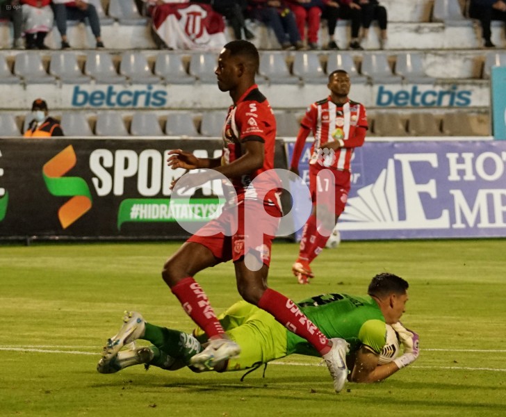 FBL-LIGA-PRO-TECNICO-CUMBAYA-