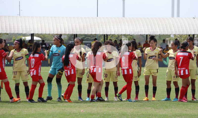 FBL-SUPERLIGA-BARCELONA-T UNIVERSITARIO