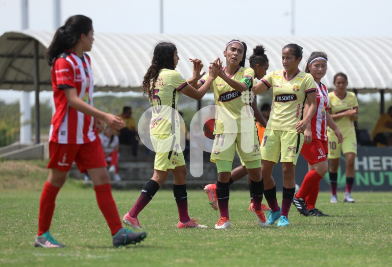 FBL-SUPERLIGA-BARCELONA-T UNIVERSITARIO