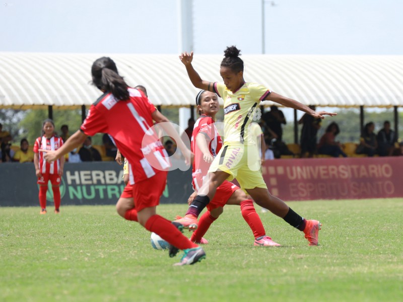 FBL-SUPERLIGA-BARCELONA-T UNIVERSITARIO