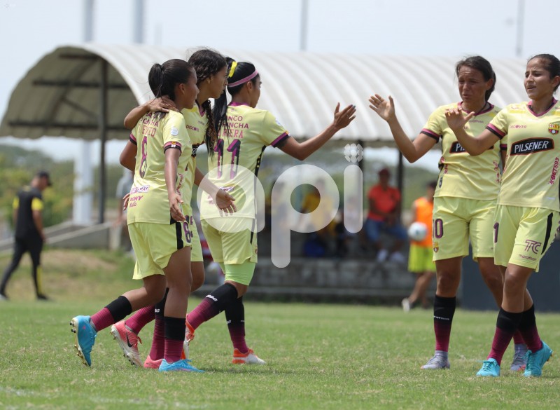 FBL-SUPERLIGA-BARCELONA-T UNIVERSITARIO
