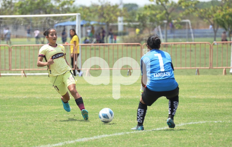 FBL-SUPERLIGA-BARCELONA-T UNIVERSITARIO
