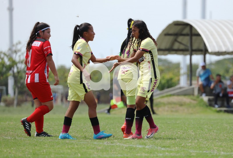 FBL-SUPERLIGA-BARCELONA-T UNIVERSITARIO