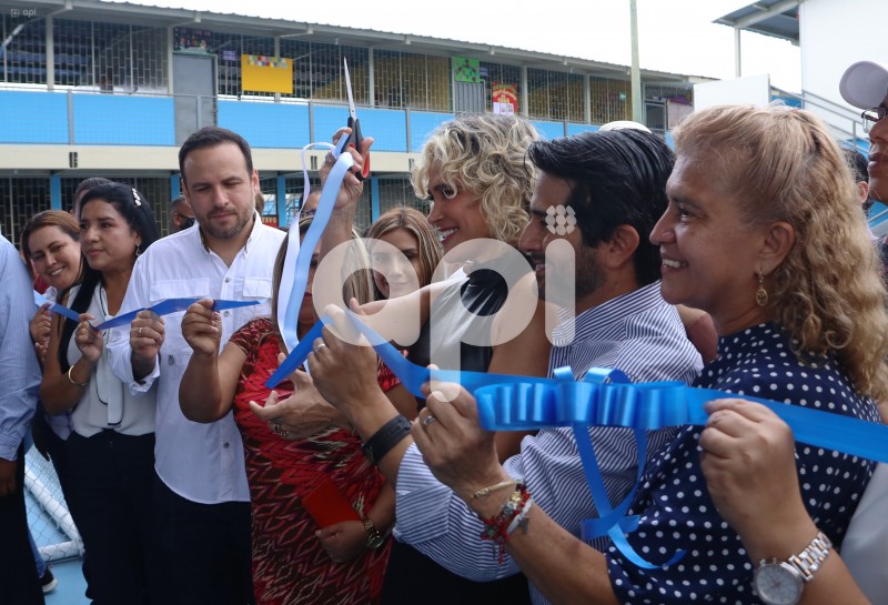 GYE-ESCUELA REMODELADA