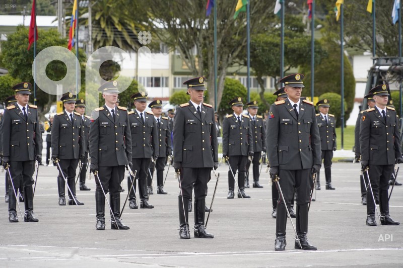 CEREMONIA-MILITAR