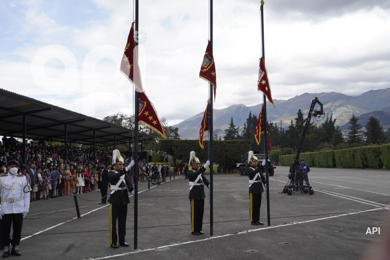 CEREMONIA-MILITAR