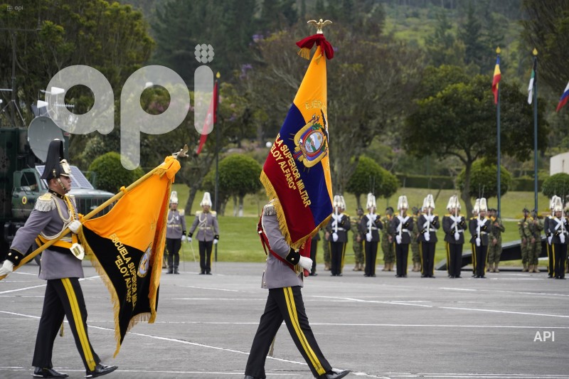 CEREMONIA-MILITAR