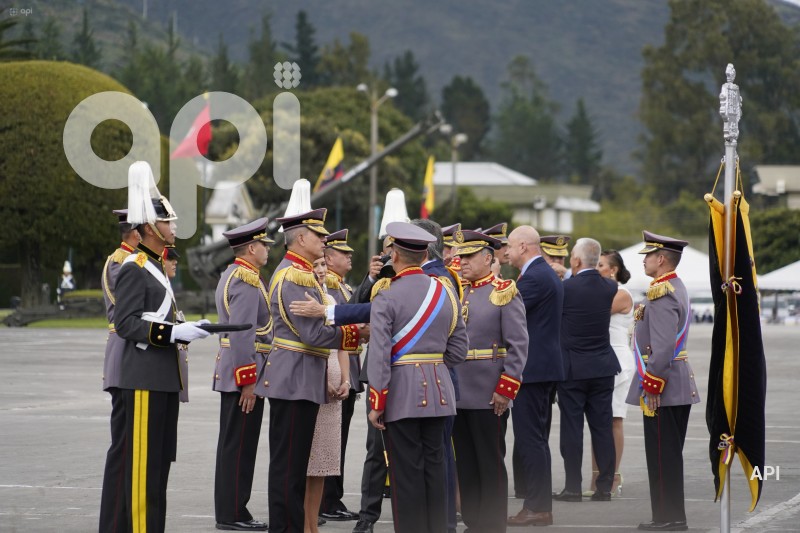 CEREMONIA-MILITAR