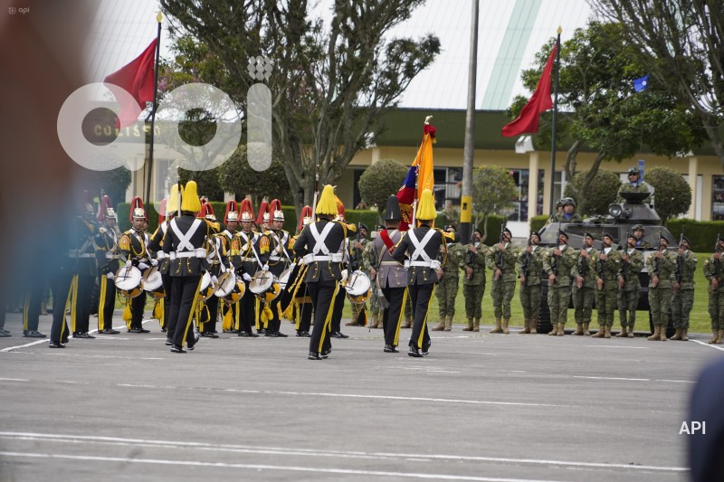 CEREMONIA-MILITAR