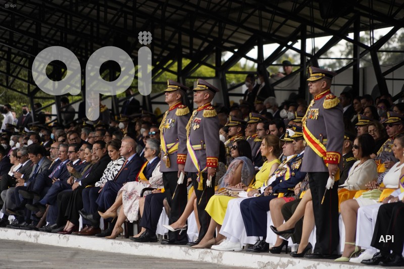 CEREMONIA-MILITAR
