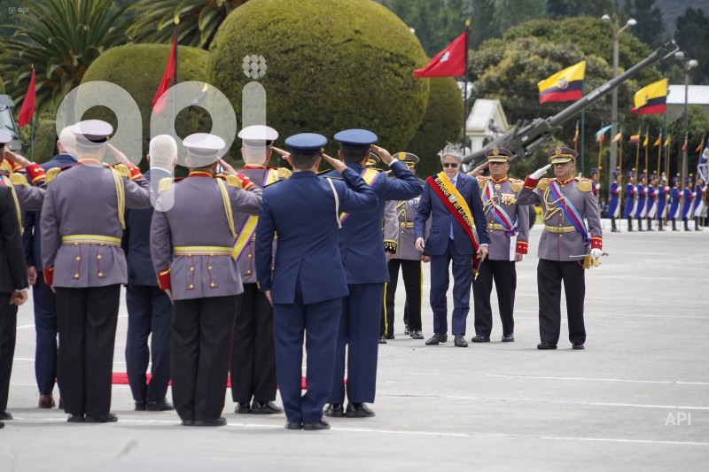 CEREMONIA-MILITAR