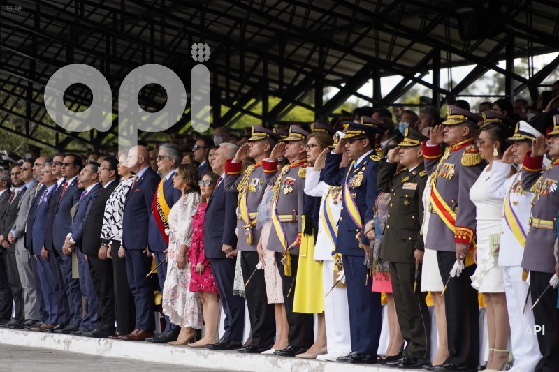 CEREMONIA-MILITAR