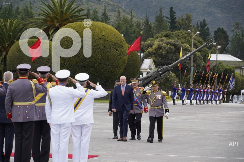 CEREMONIA-MILITAR