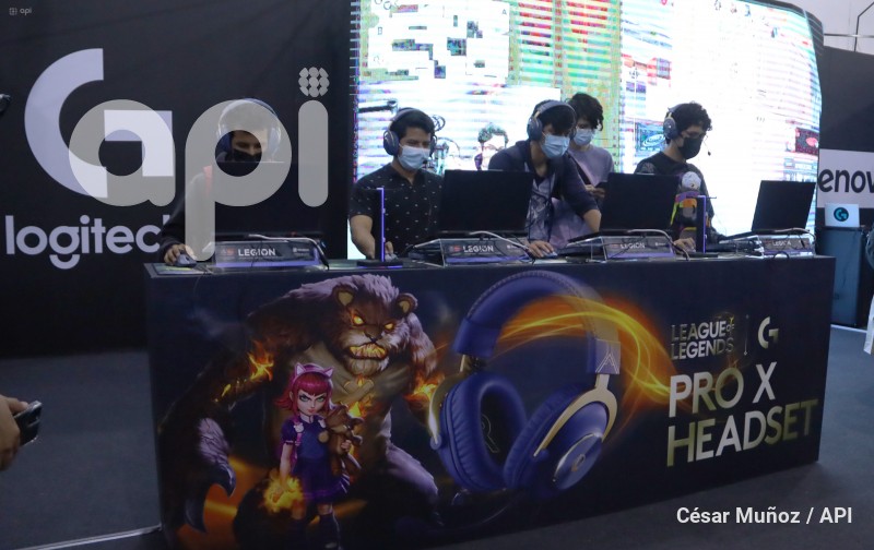 GYE-COMIC CON