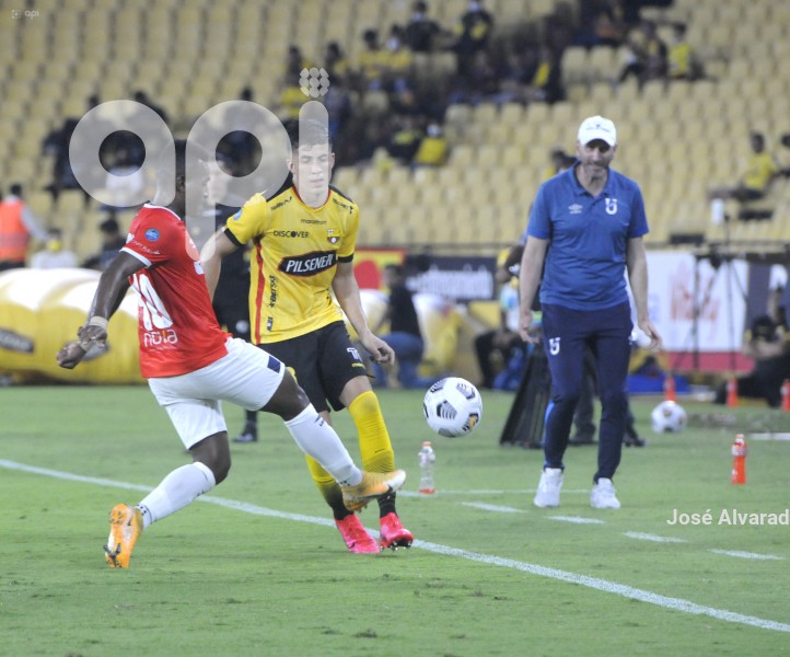 FBL-LIGAPRO-BARCELONA-CATOLICA