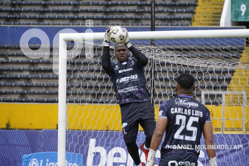 FBL-LIGAPRO-CUMBAYA-MACARA