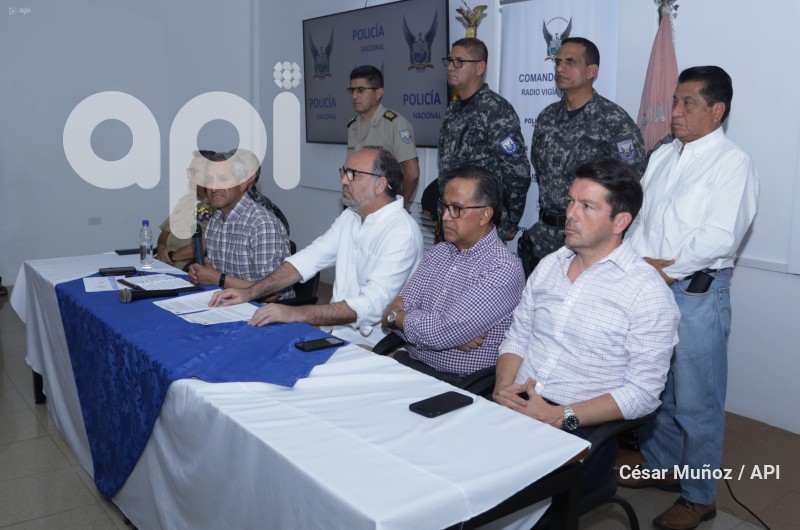 GYE-RUEDA PRENSA EXPLOSION