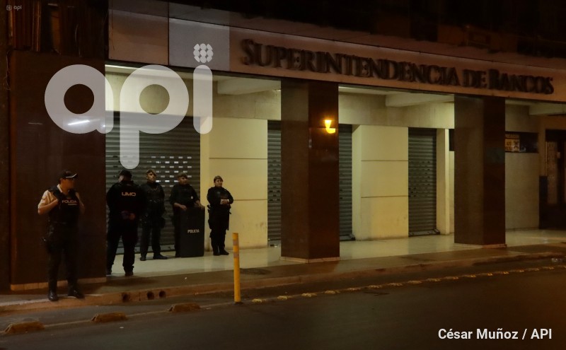 GYE-SUPER DE BANCOS