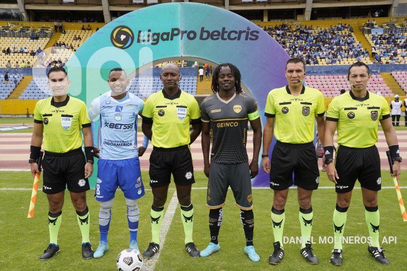 FBL-LIGAPRO-CUMBAYA-MACARA