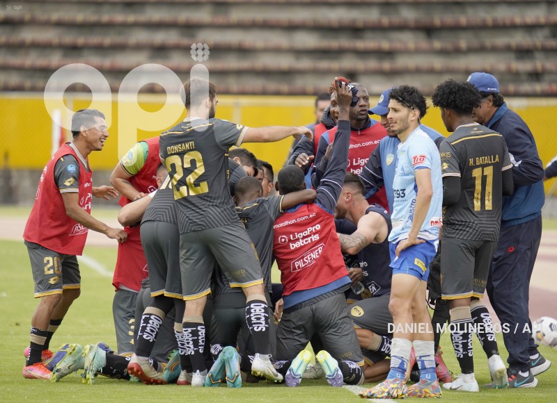 FBL-LIGAPRO-CUMBAYA-MACARA