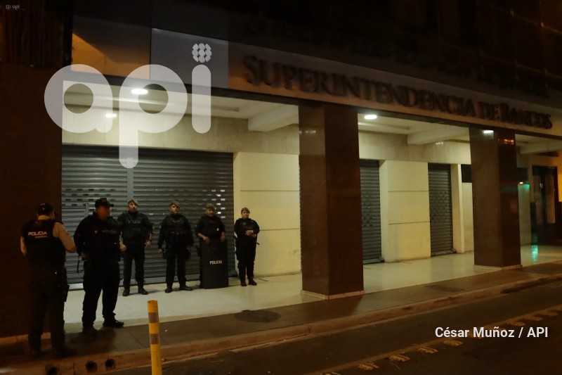 GYE-SUPER DE BANCOS