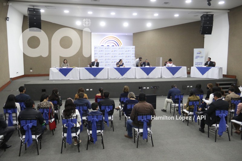 UIO-CONVOCATORIA-ELECCIONES-CNE
