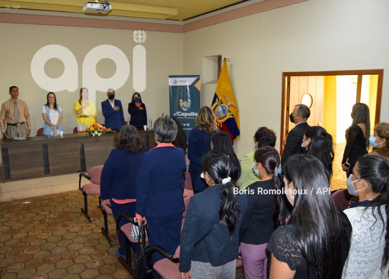 CUENCA-ENTREGA-CERTIFICADOS-NO-VIOLENCIA