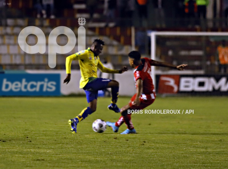 FBL-LIGAPRO-GUALACEO-TECNICO-UNIVERSITARIO