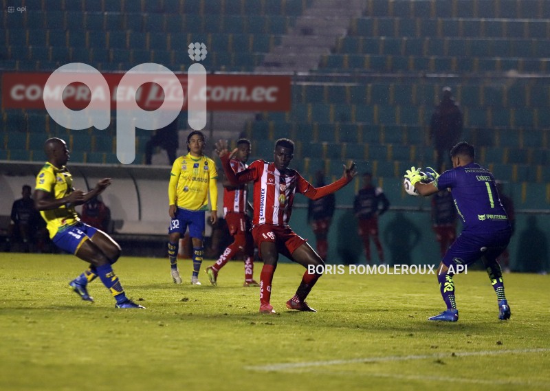 FBL-LIGAPRO-GUALACEO-TECNICO-UNIVERSITARIO