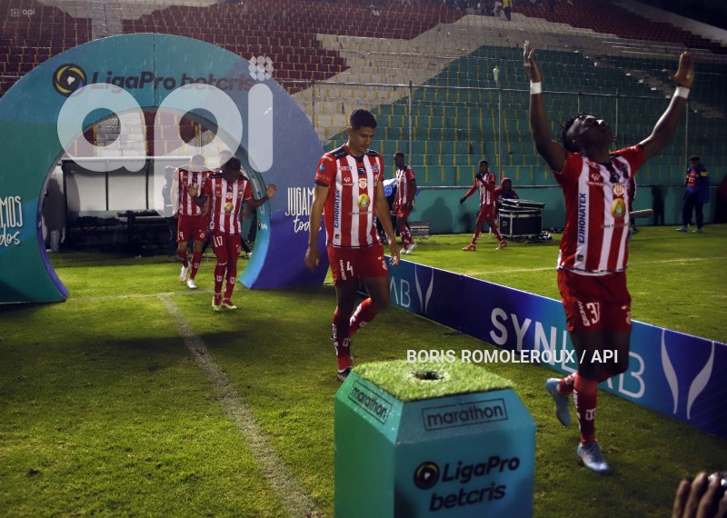FBL-LIGAPRO-GUALACEO-TECNICO-UNIVERSITARIO