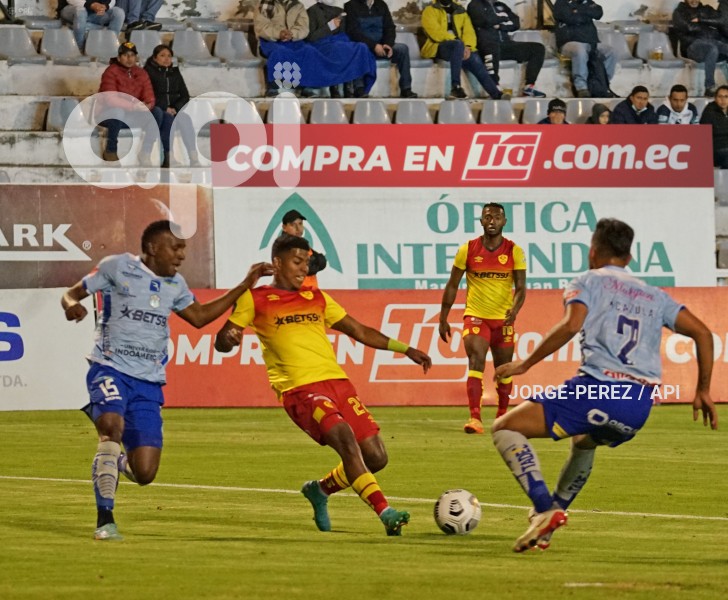 FBL-LIGA-PRO-MACARA-AUCAS-