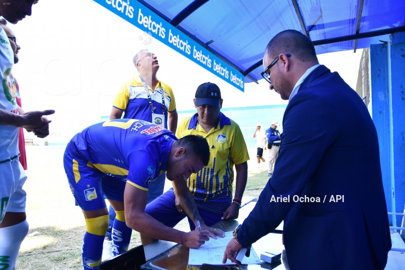 FBL-LIGAPRO-DELFIN - MUSHUC RUNA