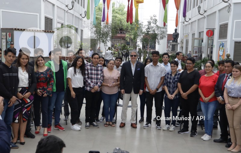 GYE-FIRMA VETO LEY COMUNICACIÓN
