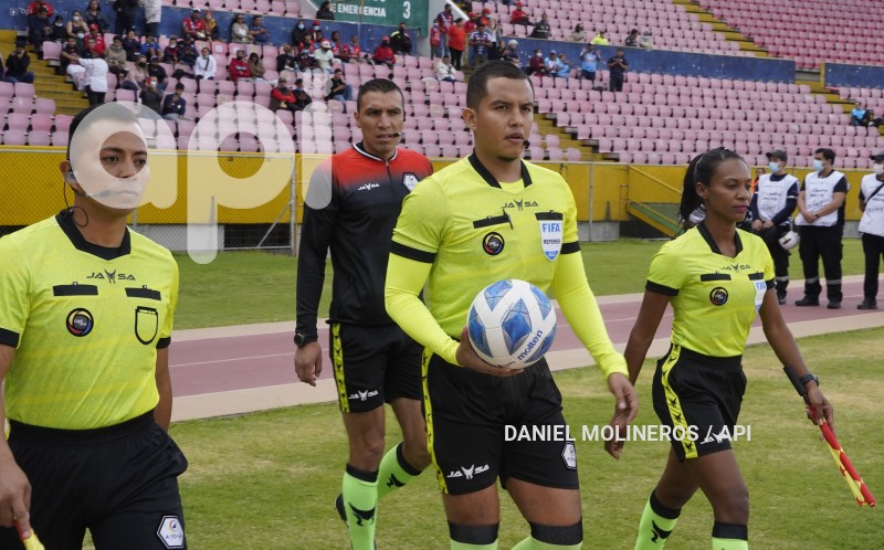 FBL-LIGAPRO-SERIE B-NACIONAL-MANTA